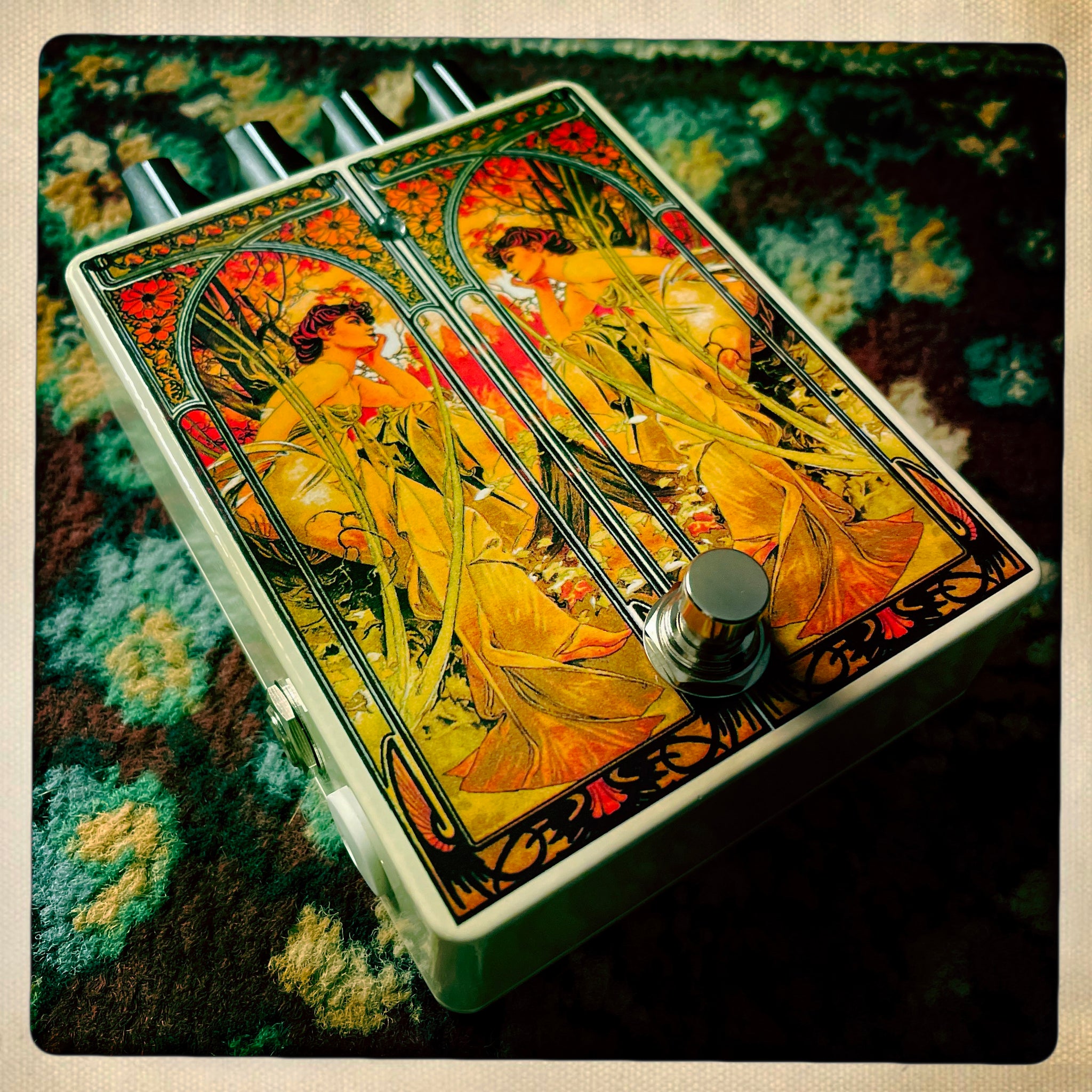Calandria Tone Sculptor - Red Witch Pedals