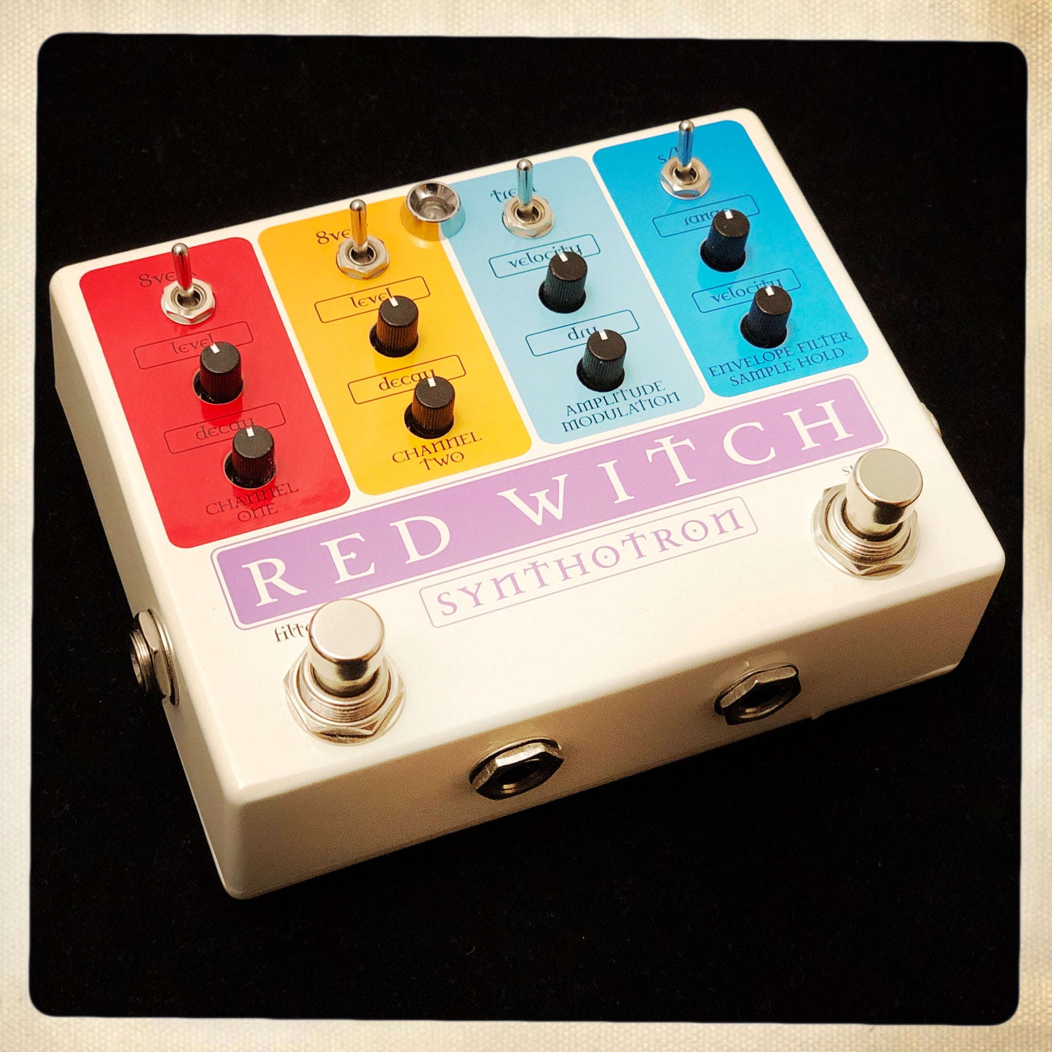 effects pedals for synths Limited Edition Synthotron CV- Analog Guitar Synth with CV and PLL inp
